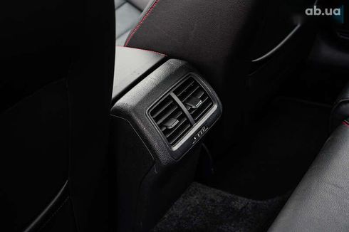 Volkswagen Golf GTI 2019 - фото 24