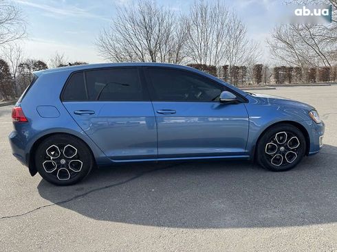 Volkswagen e-Golf 2015 - фото 6