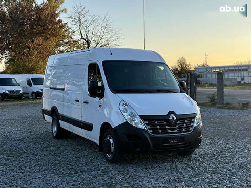 Renault Master 2018 - фото 16