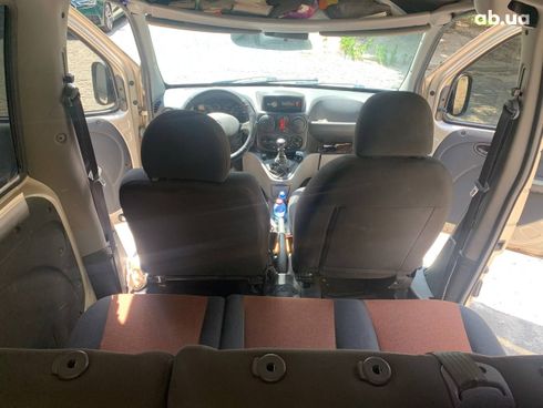 Fiat Doblo 2012 бежевый - фото 8