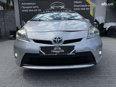 Toyota Prius 2013 - фото 6