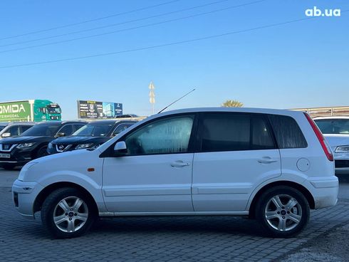 Ford Fusion 2011 белый - фото 4