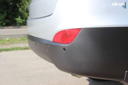 Hyundai ix35 2010 - фото 17