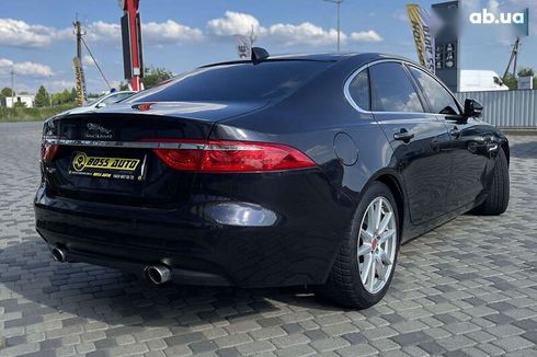 Jaguar XF 2016 - фото 7