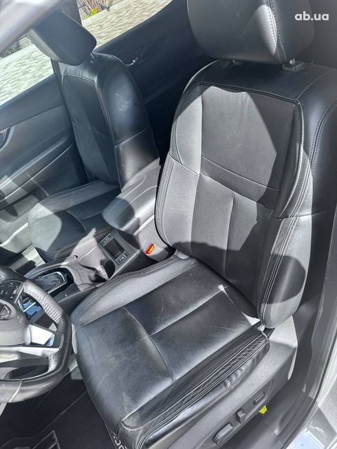 Nissan Rogue 2018 серый - фото 5