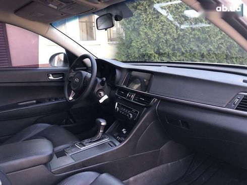 Kia K5 2017 - фото 10