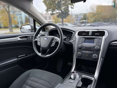 Ford Fusion 2017 - фото 10