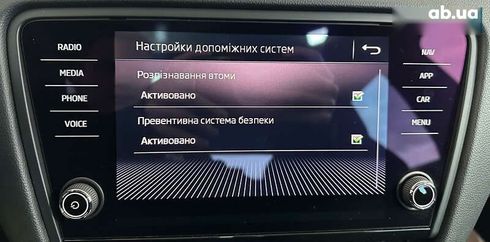 Skoda Octavia 2019 - фото 29
