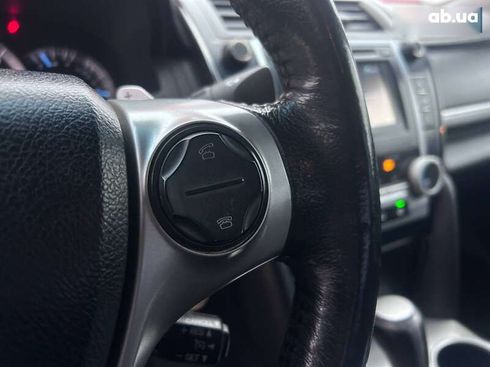 Toyota Camry 2012 - фото 18