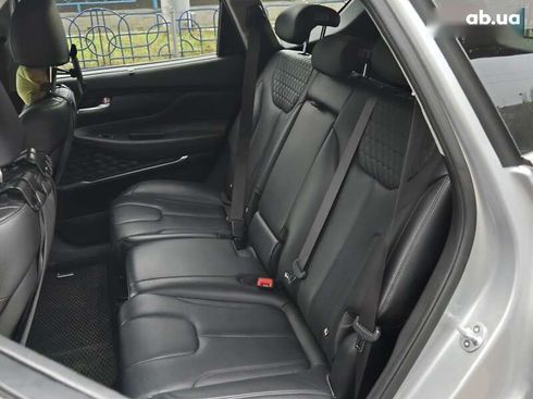 Hyundai Santa Fe 2018 - фото 11