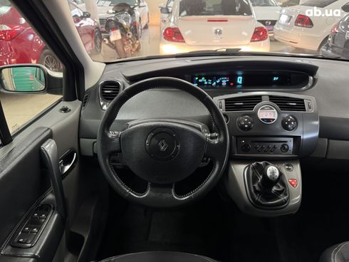 Renault Scenic 2006 бежевый - фото 13