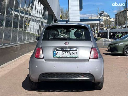 Fiat 500E 2016 - фото 7