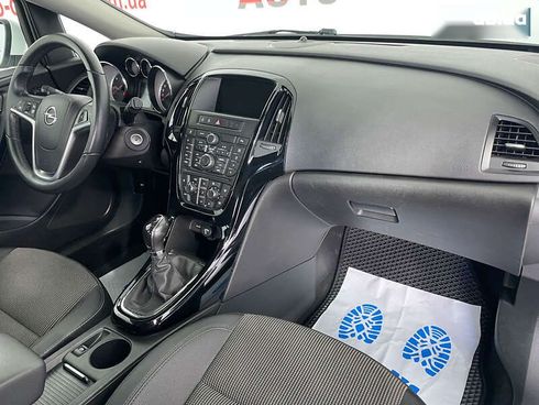 Opel Astra 2015 - фото 9