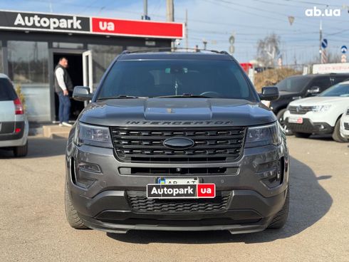 Ford Explorer 2016 серый - фото 3