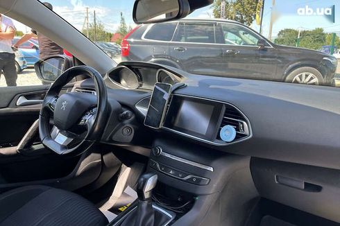 Peugeot 308 2017 - фото 24