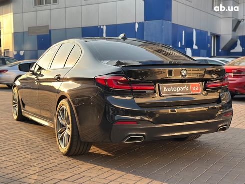 BMW 5 серия 2017 черный - фото 13