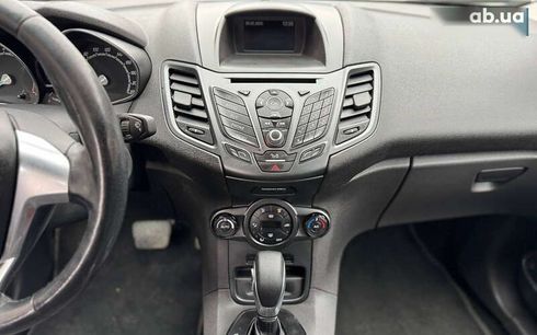 Ford Fiesta 2016 - фото 11