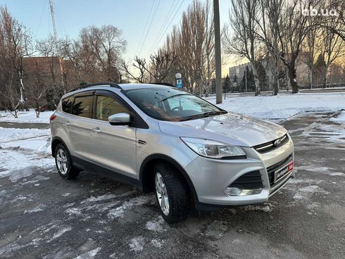 Ford Escape 2016 серый - фото 10