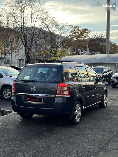 Opel Zafira 2008 - фото 12