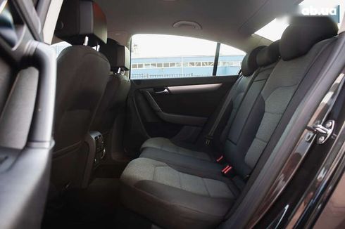 Volkswagen Passat 2011 - фото 12