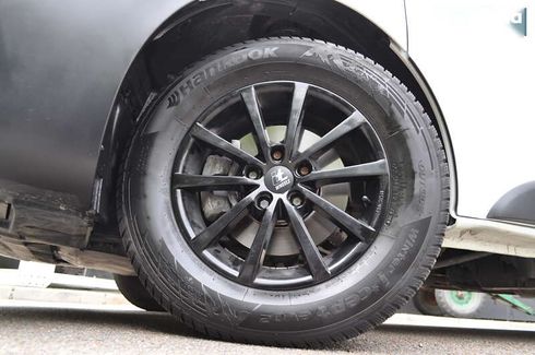 Renault Trafic 2021 - фото 21