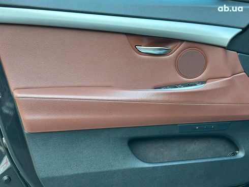 BMW 5 серия 2015 серый - фото 12