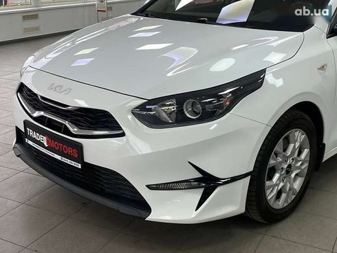 Kia Cee'd 2022 - фото 5