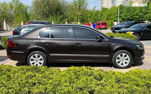Skoda Superb 2014 - фото 8