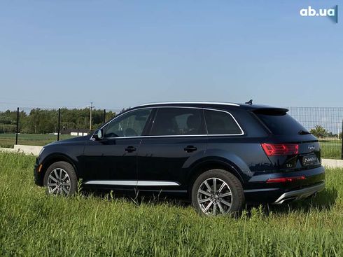 Audi Q7 2017 - фото 21