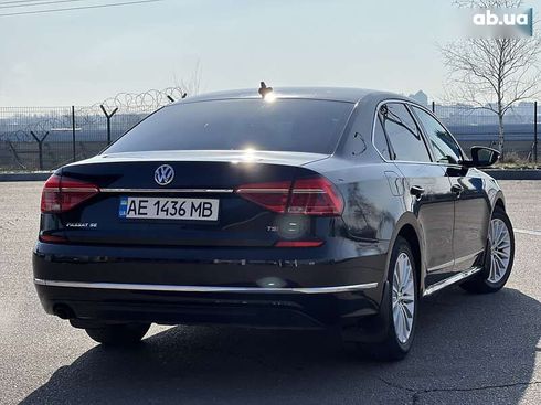 Volkswagen Passat 2016 - фото 5