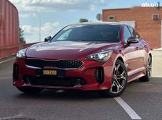 Продаж вживаних Kia Stinger 2017 року в Києві - купити на Автобазарі