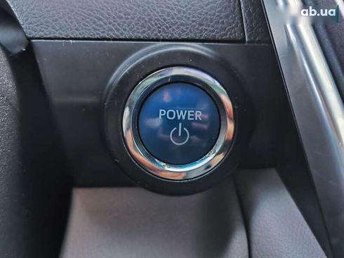 Toyota Camry 2015 - фото 27