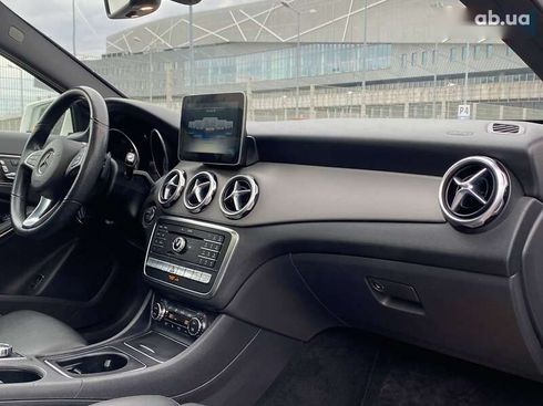 Mercedes-Benz GLA-Класс 2019 - фото 20
