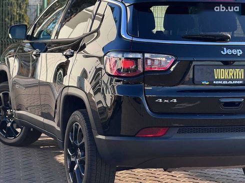 Jeep Compass 2021 - фото 18