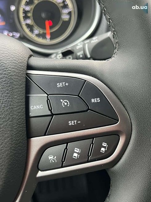 Jeep Cherokee 2022 - фото 18
