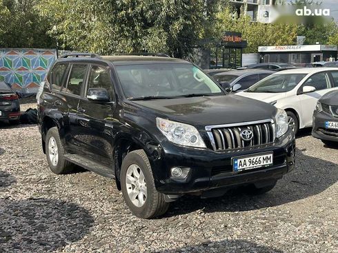 Toyota Land Cruiser Prado 2011 - фото 3