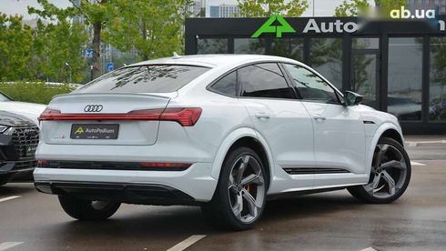 Audi Q4 Sportback e-tron 2021 - фото 17