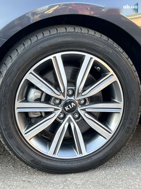 Kia Optima 2018 - фото 8
