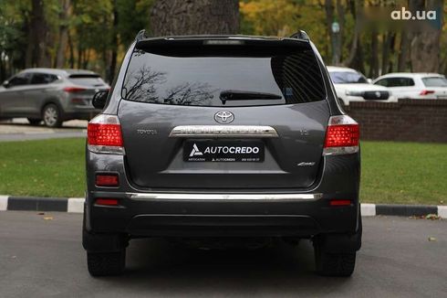 Toyota Highlander 2012 - фото 5