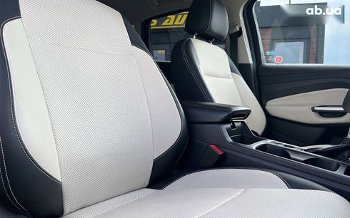 Ford Escape 2016 - фото 26