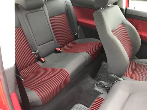 Volkswagen Polo 2005 красный - фото 16