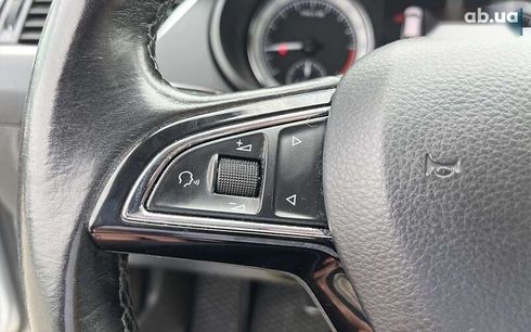Skoda Octavia 2017 - фото 17