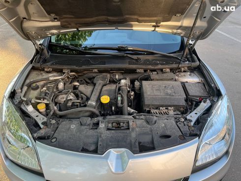 Renault Megane 2012 серебристый - фото 5