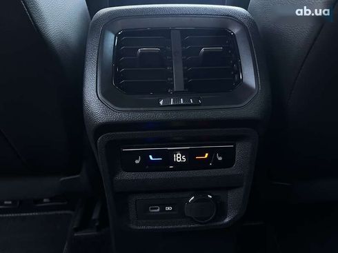 Volkswagen Tiguan 2023 - фото 18