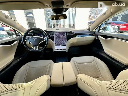 Tesla Model S 2016 - фото 30