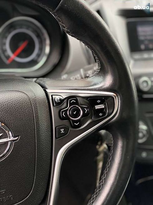 Opel Insignia 2015 - фото 26