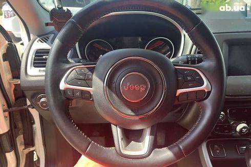 Jeep Compass 2019 - фото 12