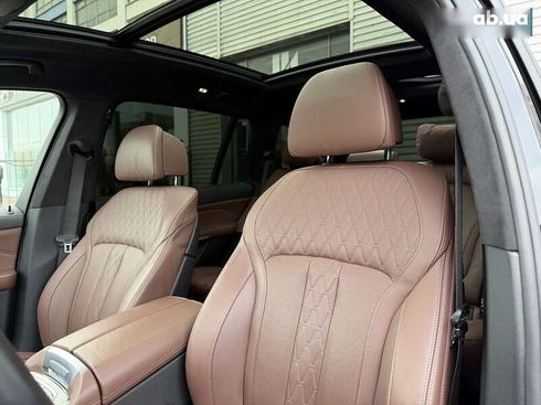 BMW X7 2021 - фото 21