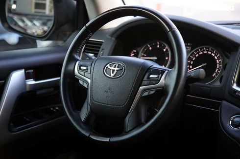 Toyota Land Cruiser 2016 - фото 17
