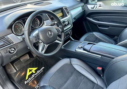 Mercedes-Benz M-Класс 2012 - фото 16